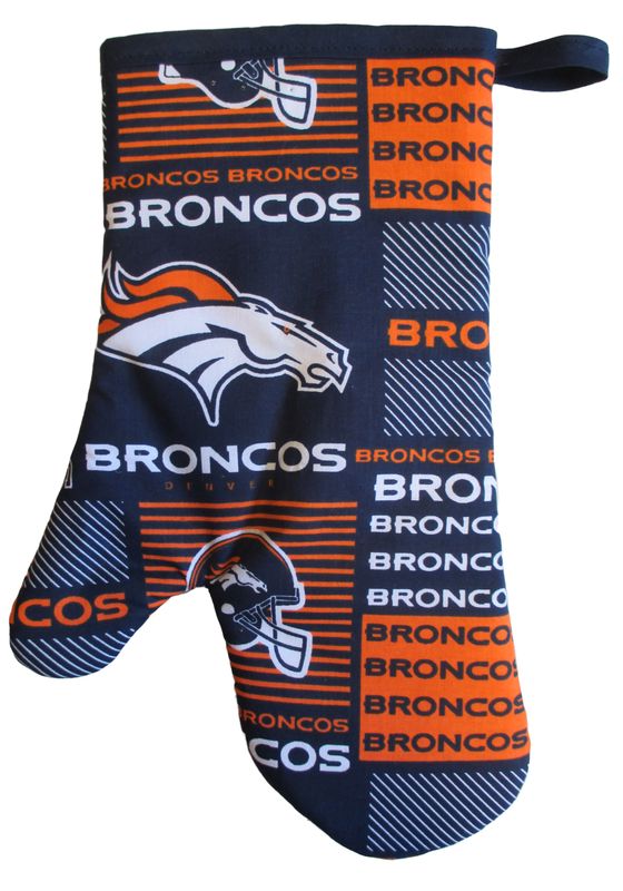 Broncos 3 Piece Kitchen set, with Personalized Towel