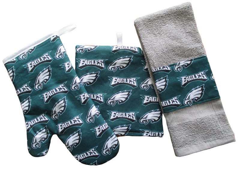 Eagles 3 Piece Kitchen Set, with Personalized Towel.