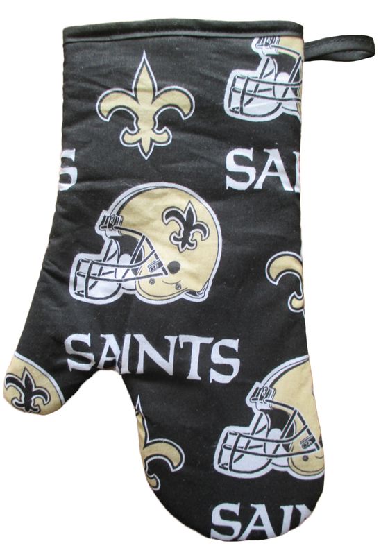 Saints 3 Piece Kitchen Gift Set, with Personalized Towel.