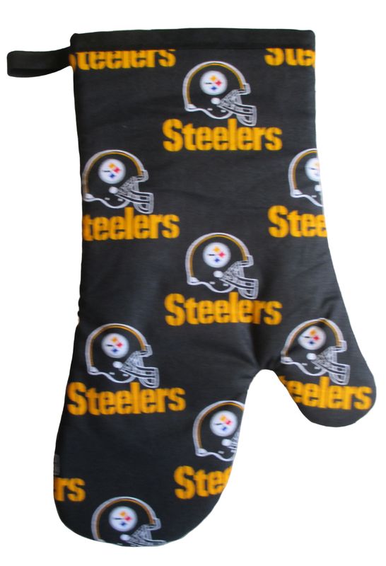 Steelers 3 Piece Kitchen Gift Set, with Personalized Towel.