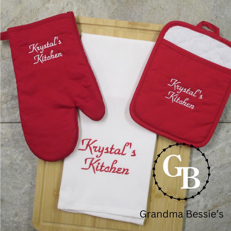 Personalized Kitchen Set, Oven Mitt Pot Holder Kitchen Towel Set, Embroidered Kitchen Gift, Monogrammed Gift Set