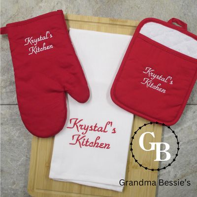 Personalized Kitchen Set, Oven Mitt Pot Holder Kitchen Towel Set, Embroidered Kitchen Gift, Monogrammed Gift Set
