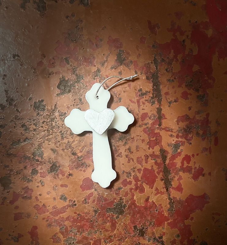 Croix en cire Blanc & coeur Argent
