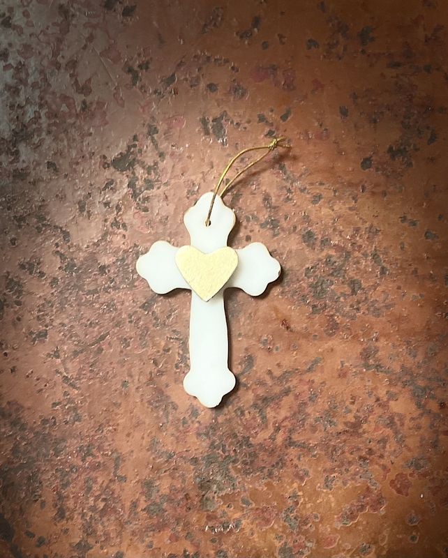 Croix en cire Blanc & coeur Or
