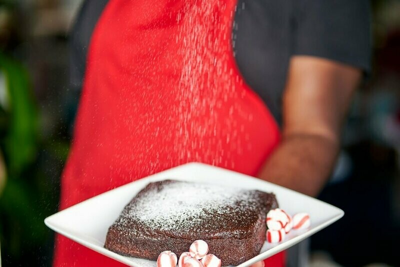 Chocolate Sac of Love Square Cake