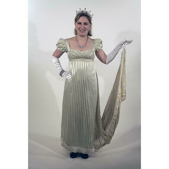 robe rayé verte pale et crème