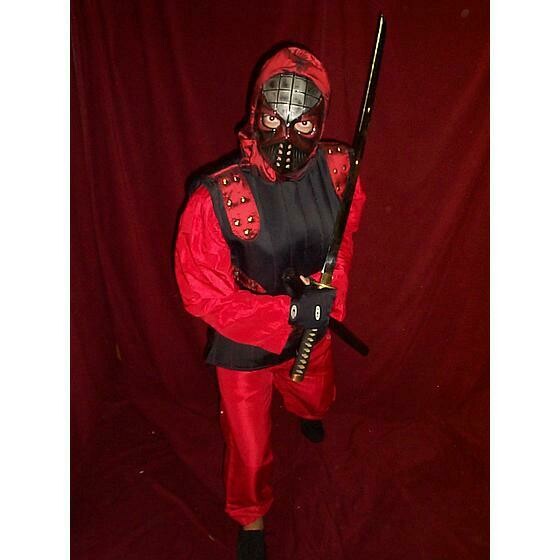 Ninja rouge