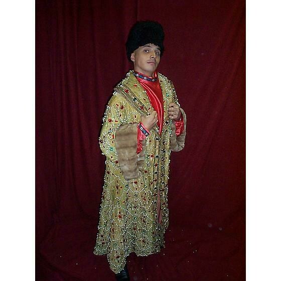 Russe manteau pierre