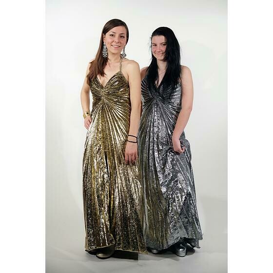 robe plissé soleil lamé or ou argent