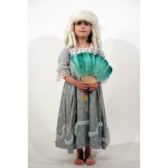 robe 18ème enfant bleu ciel motif fleural