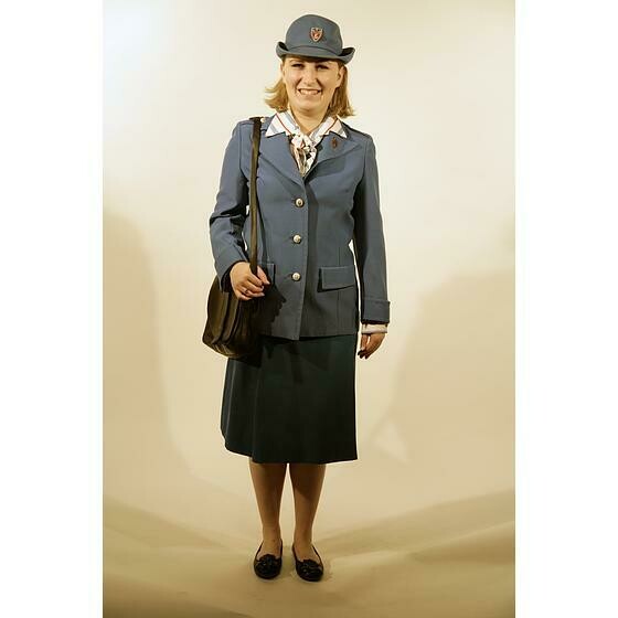 Contractuelle tailleur