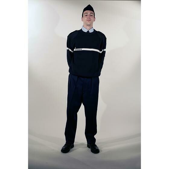 Gendarme en pull