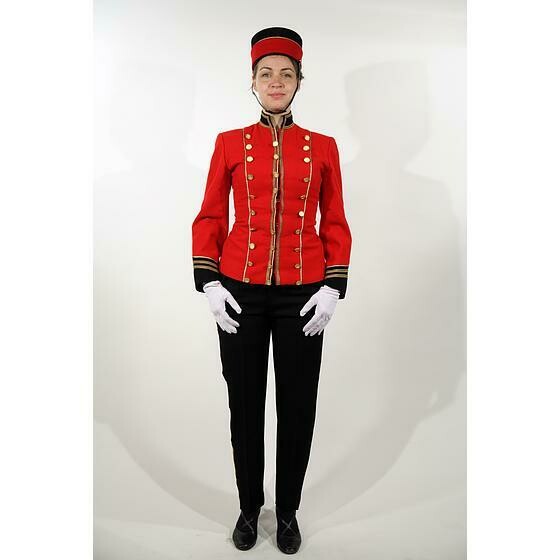 Groom rouge bouton or