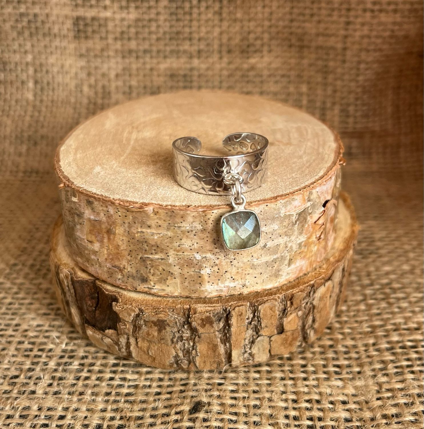 Bague lumineuse labradorite