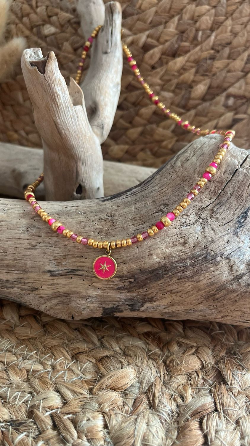 Collier « Lumière d’ailleurs » rose