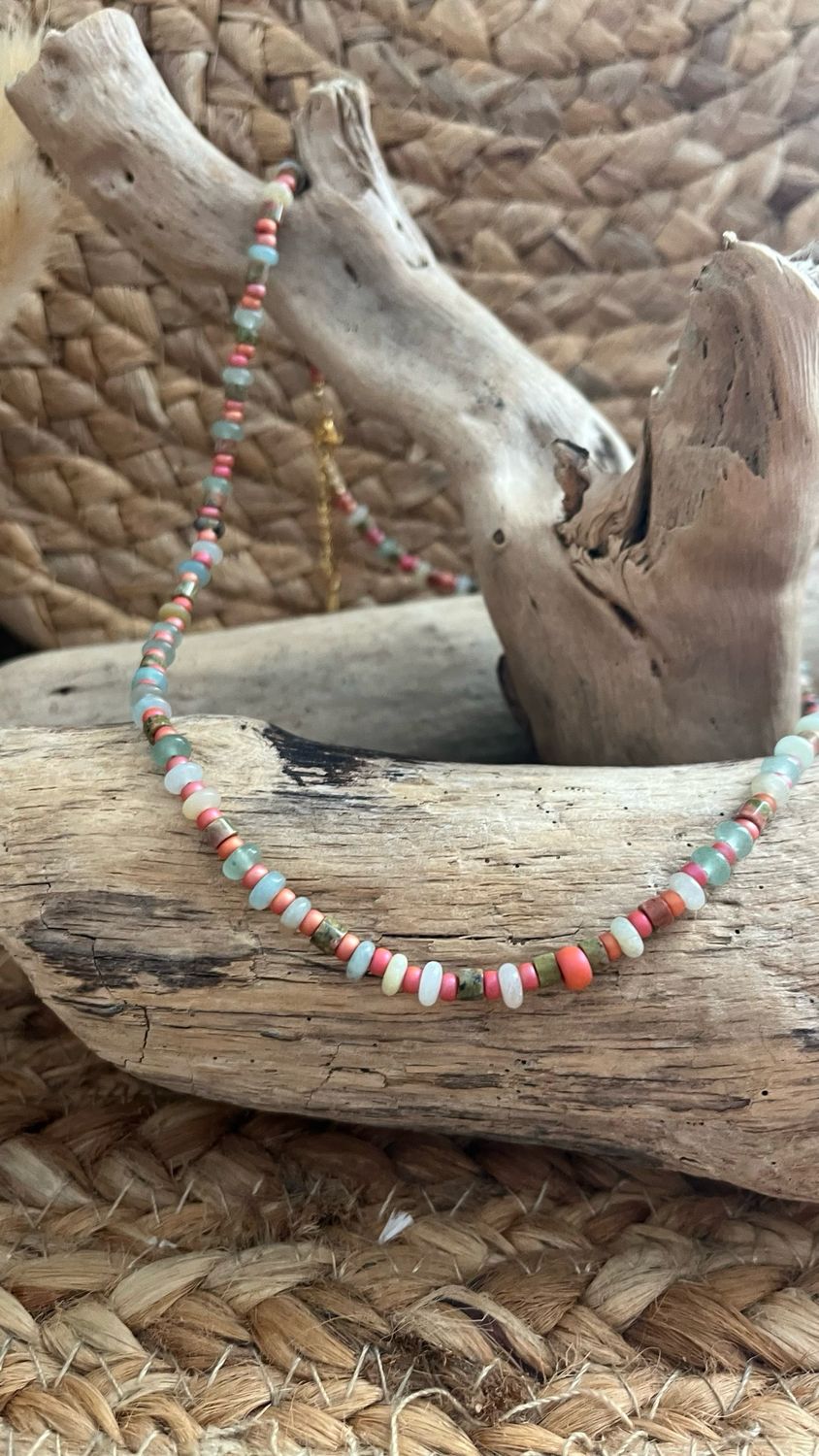 Collier « Rose sauvage »