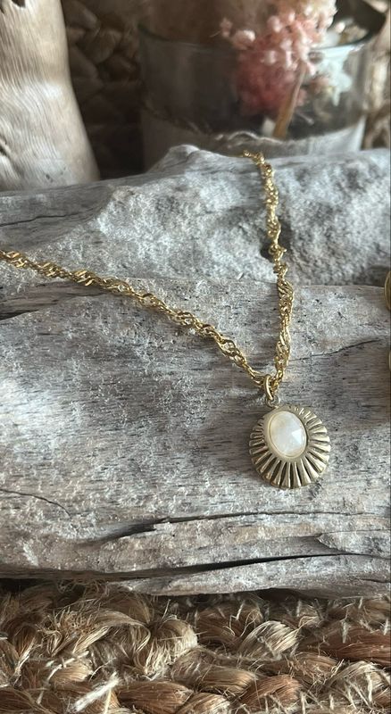 Collier « douceur d’automne » crème