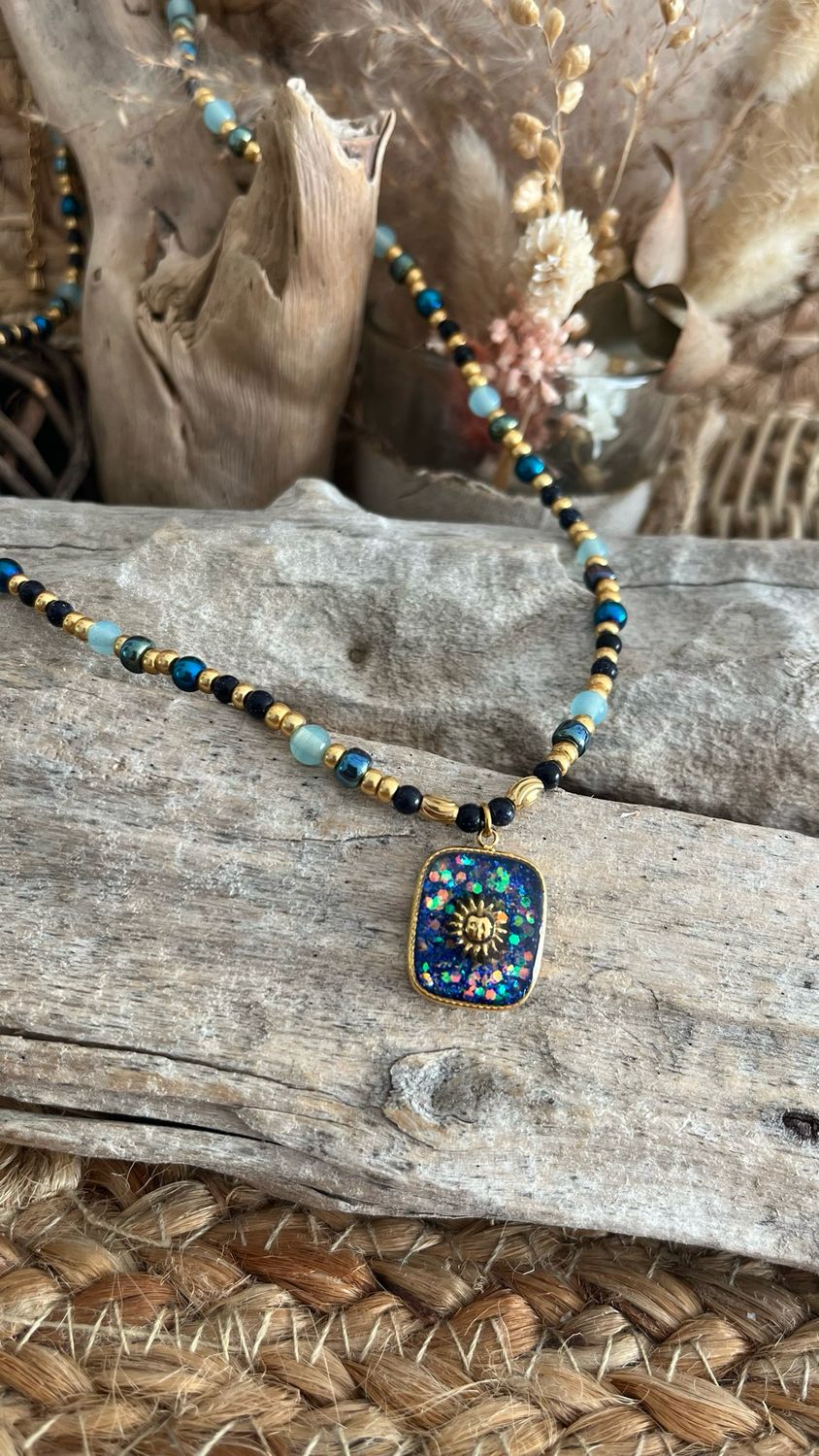 Collier « synergie rayonnante » bleu