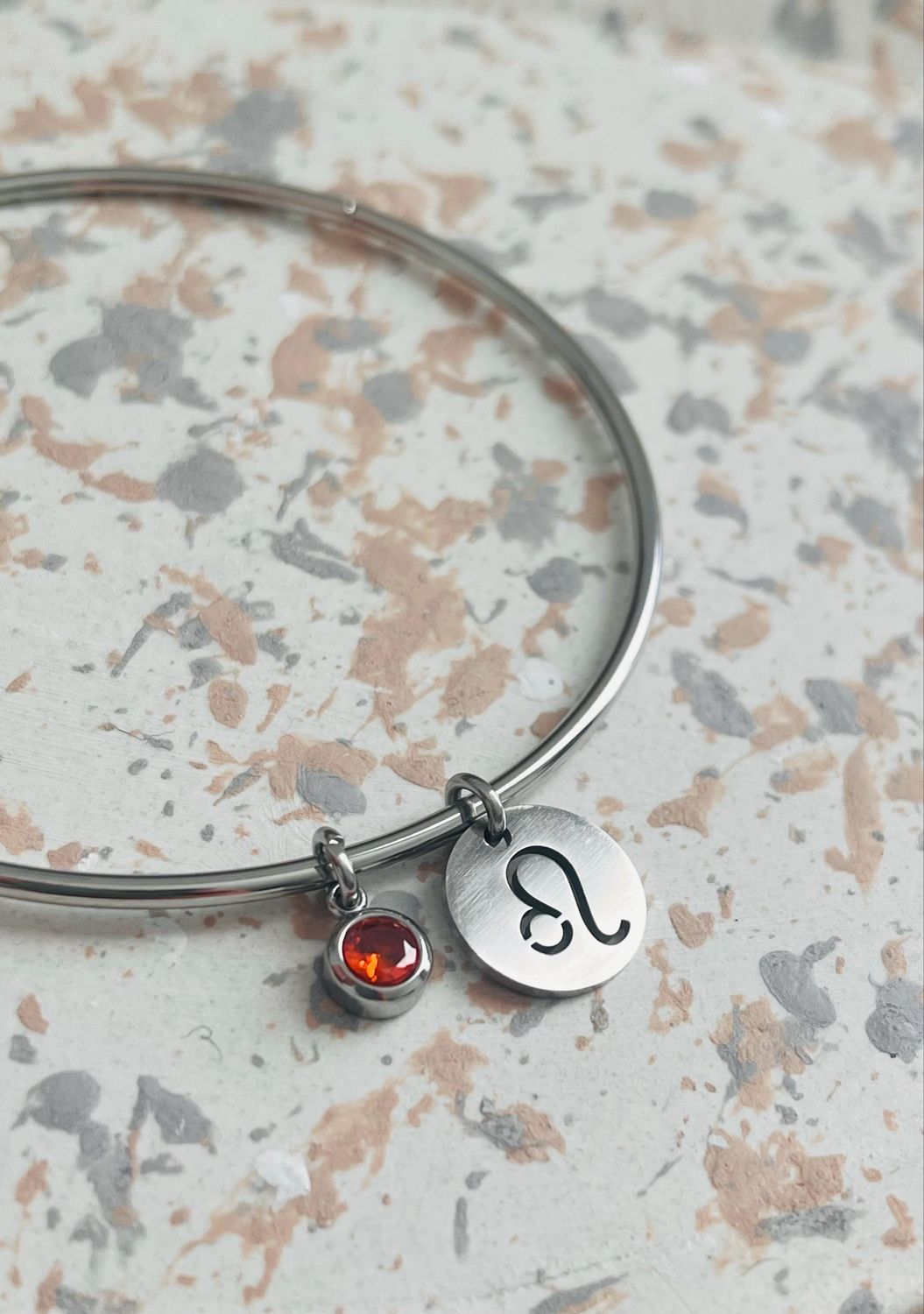 Bracelet jonc argent Lion juillet Bracelet jonc argent Lion juillet