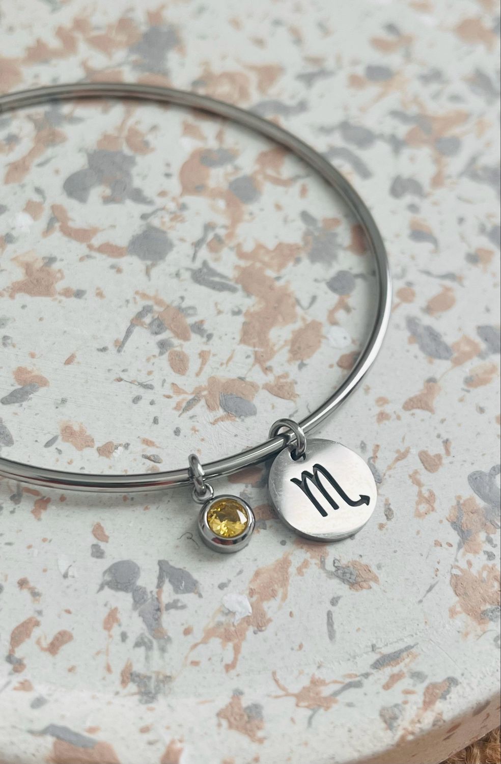 Bracelet jonc argent Scorpion novembre Bracelet jonc argent Scorpion novembre