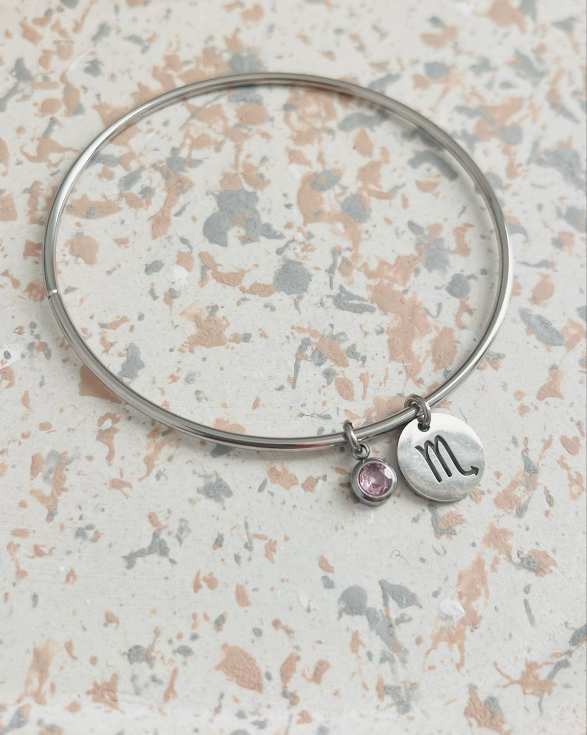 Bracelet jonc argent Scorpion octobre Bracelet jonc argent Scorpion octobre