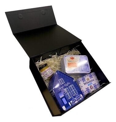 Luxury gift box with Delft blue products