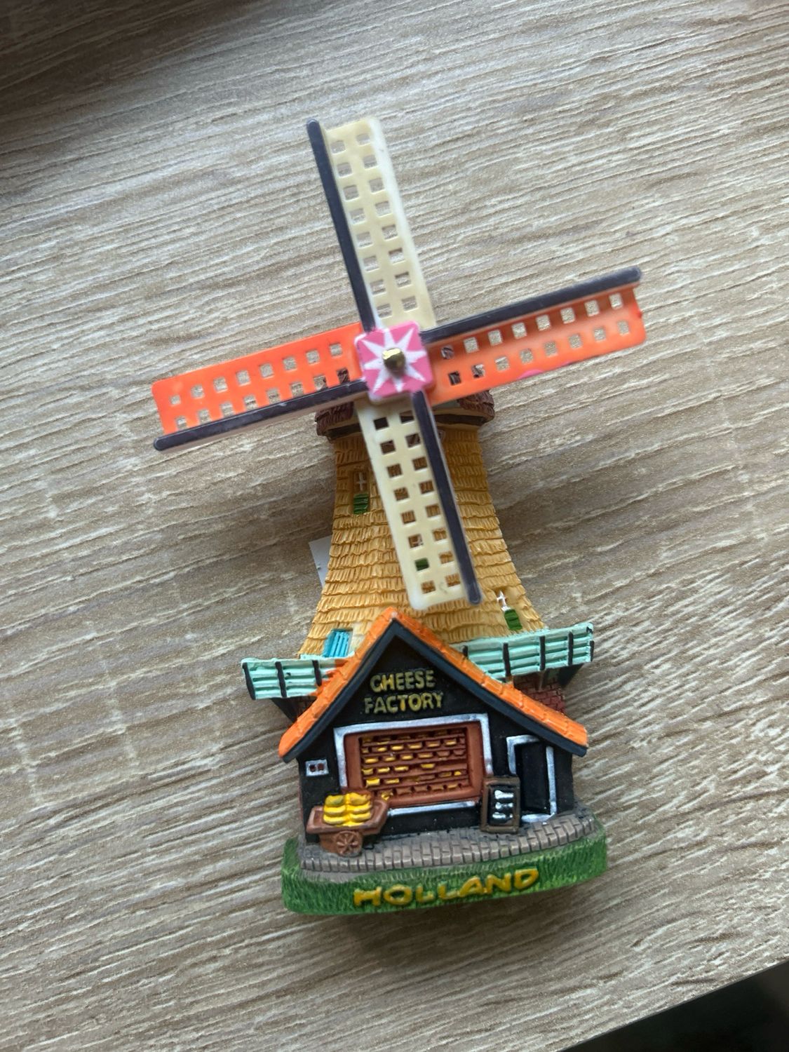 Magnet windmill cheese factory