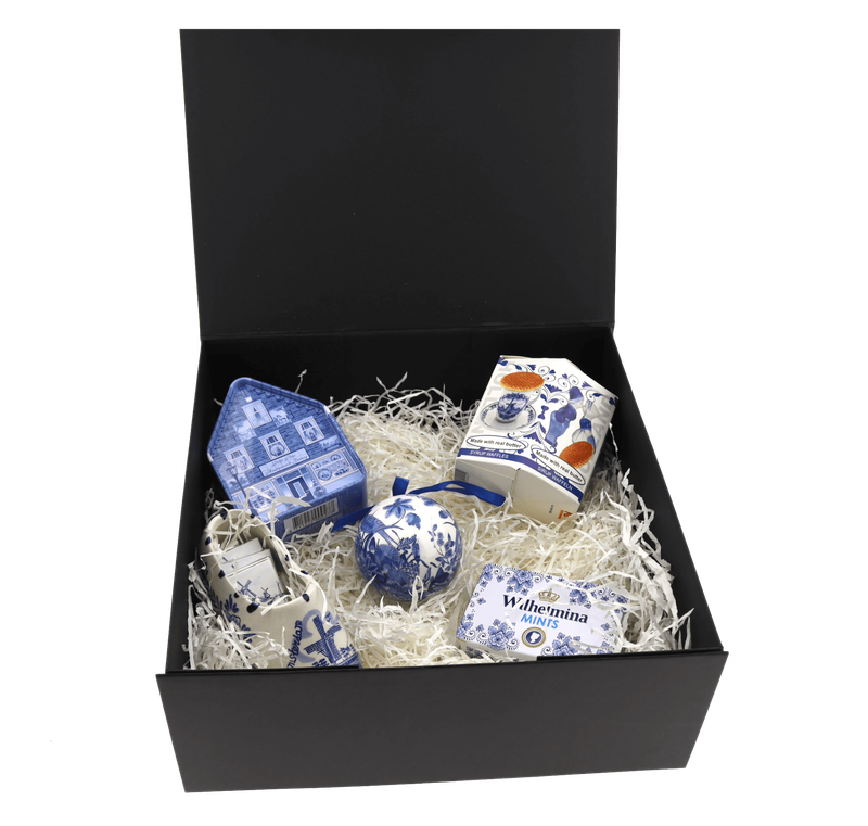 Luxury Christmas Giftbox Delft blue | Medium