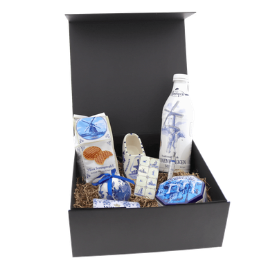 Luxury Christmas Giftbox Delft blue | XL Luxury Christmas Giftbox Delft blue | XL
