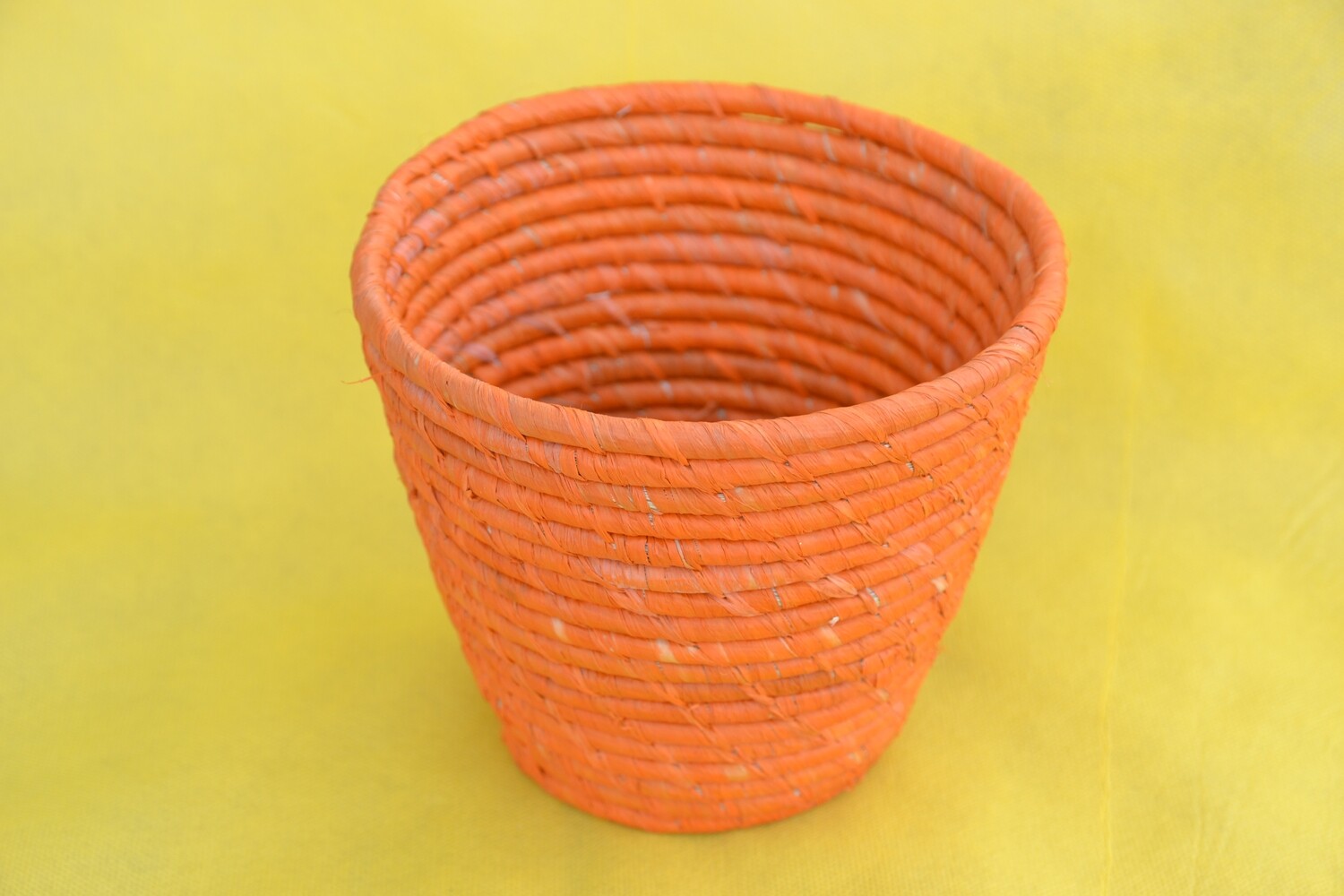 Portavaso in raffia 20 cm