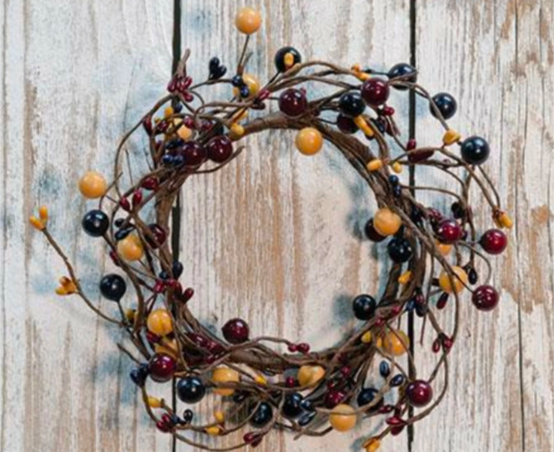 4&quot; Colonial Combo Pipberry Candle Ring Floral Wreath