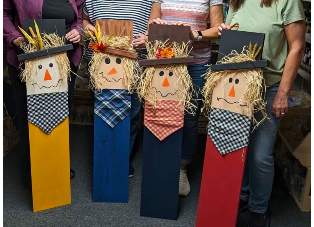 DIY Workshop: Scarecrow Porch Leaner - September 27th (1:00pm-3:30pm)