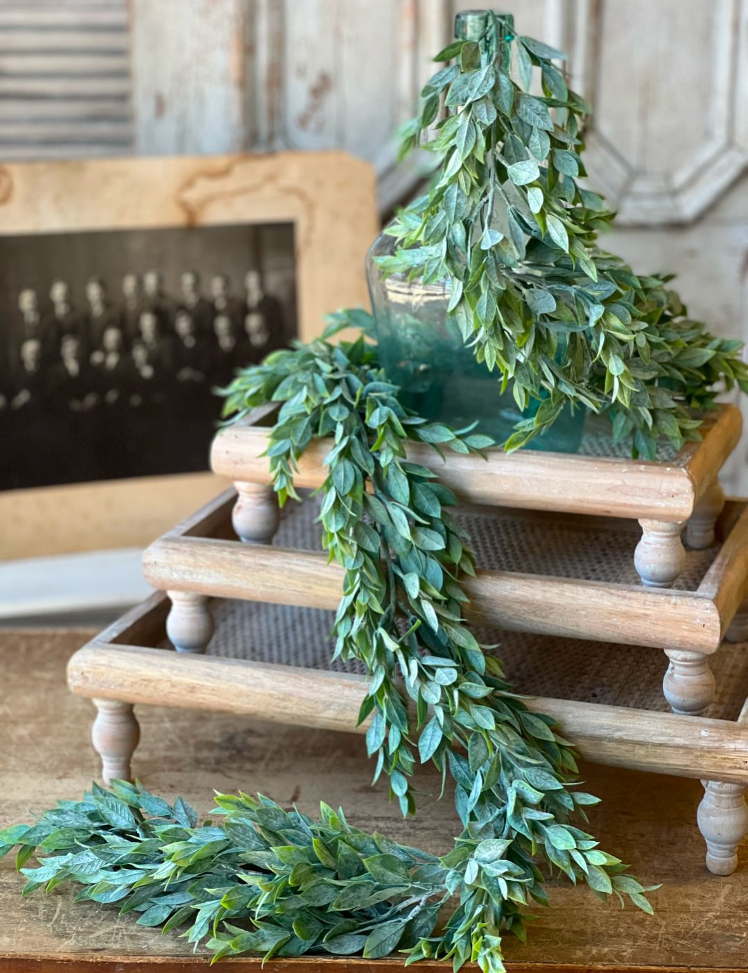 Var Garland Garland