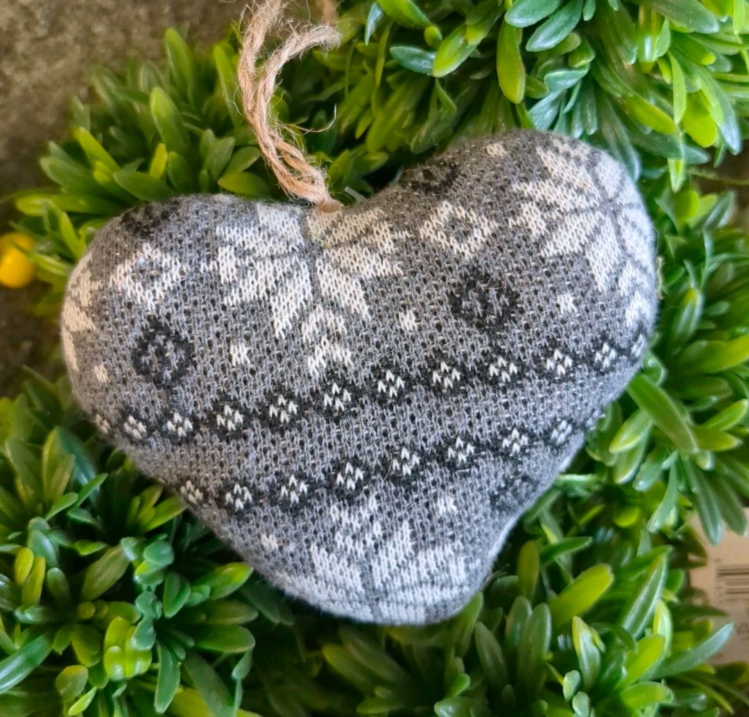 NEW Nordic Valentine Heart Ornament