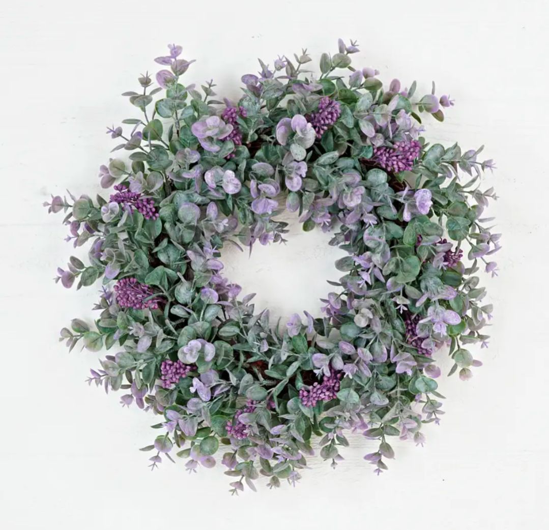 20" Lavender Eucalyptus with Seeds Wreath