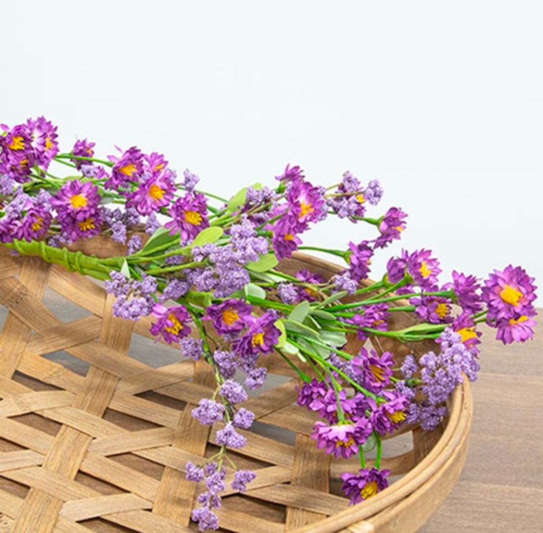 Royal Buds &amp; Astilbe Garland