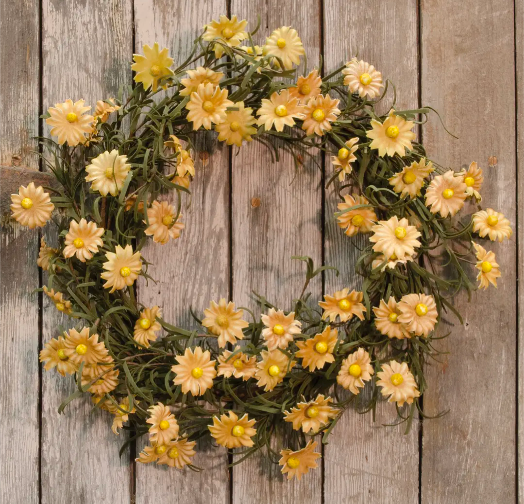 18" Teastain Daisy Wreath