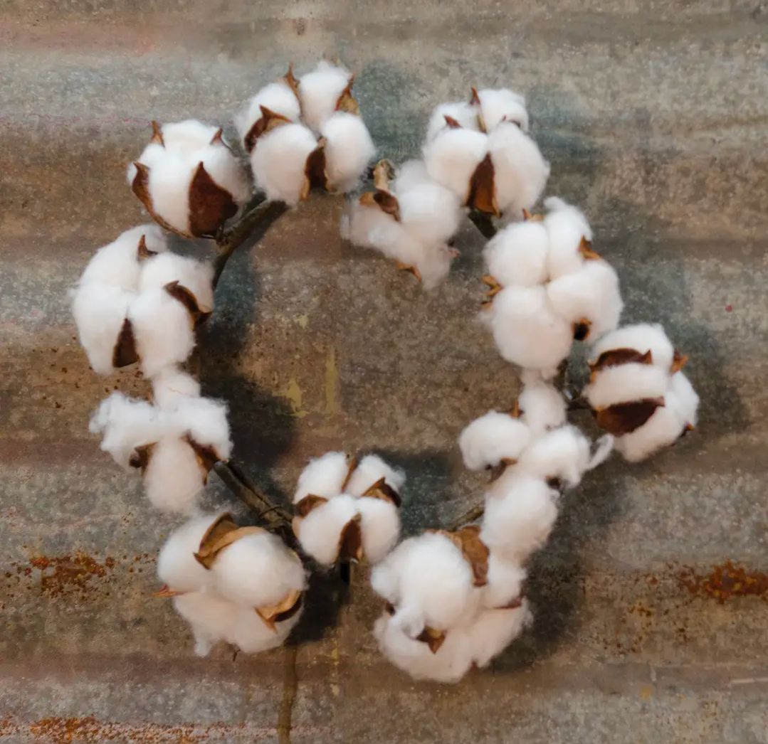 6" Country Cotton Ball Candle Ring