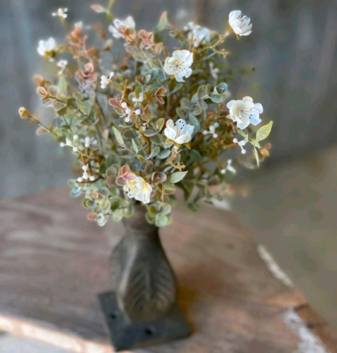 Cream Rosette Eucalyptus Floral Pick