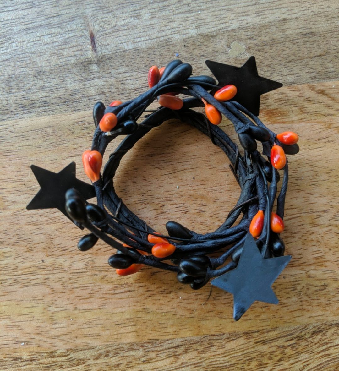 1-1/2" Spooky Mix Pipberry Candle Ring Wreath Decor Accent