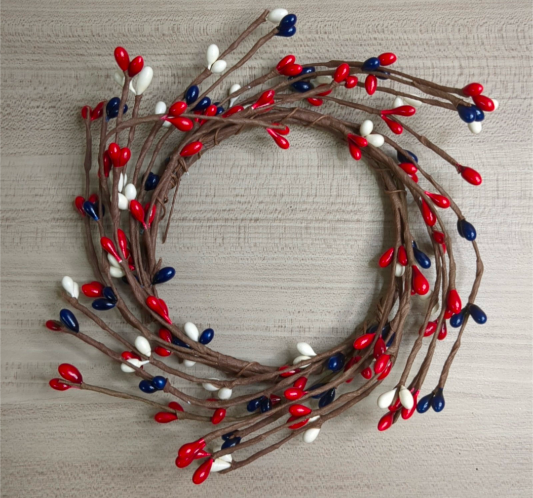 3-1/2" Patriotic Pipberry Candle Ring