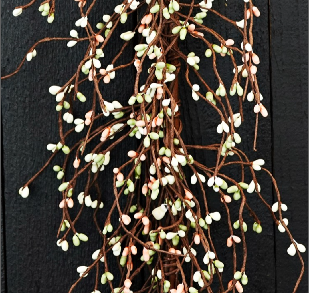 54" English Garden Pip Berry Garland