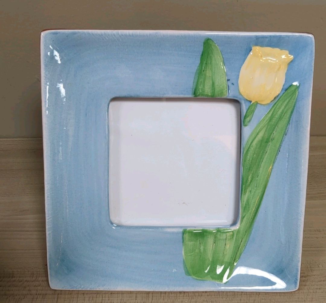 The Ceramic Tulip Spring Picture Frame 4x4