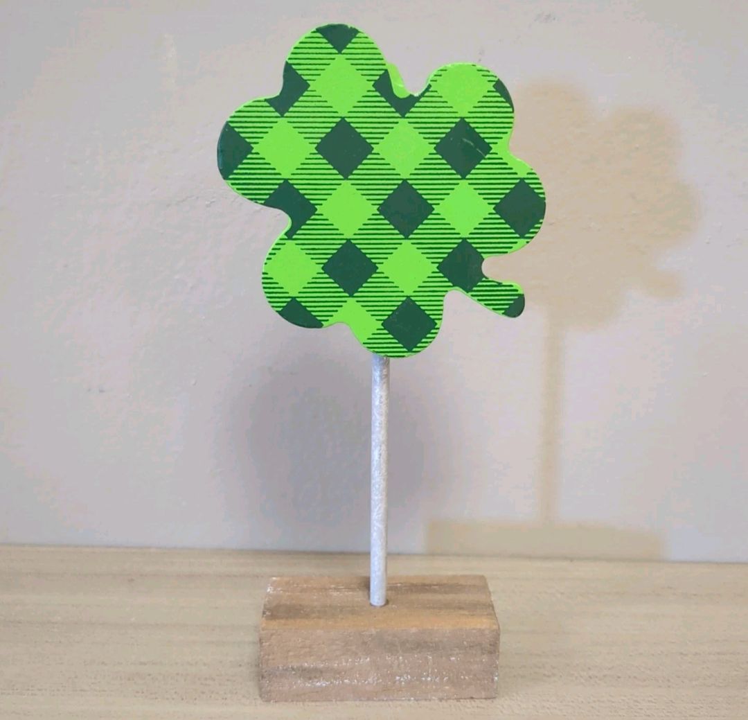 St Patrick's Day Clover Shelf Sitter Tiered Tray Decor