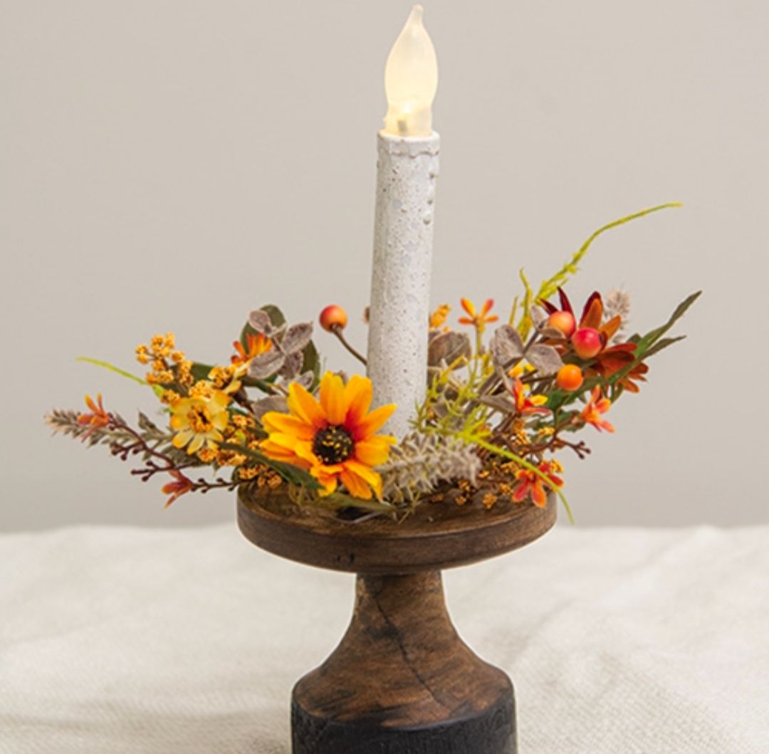 1-1/2" Harvest Daisy &amp; Baby Eucalyptus Candle Ring