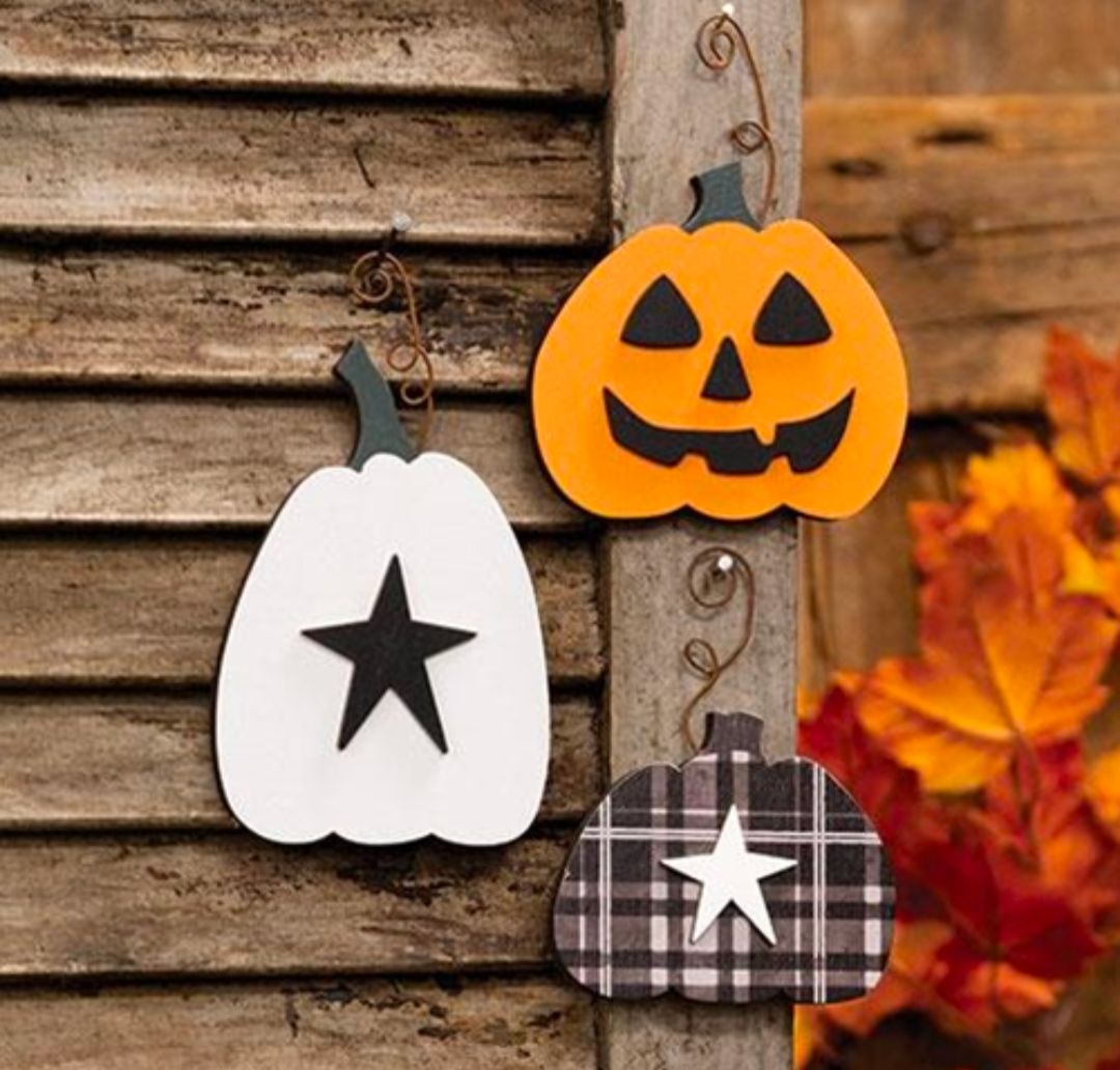 Wooden Pumpkin Ornament w/Curly Wire Hanger