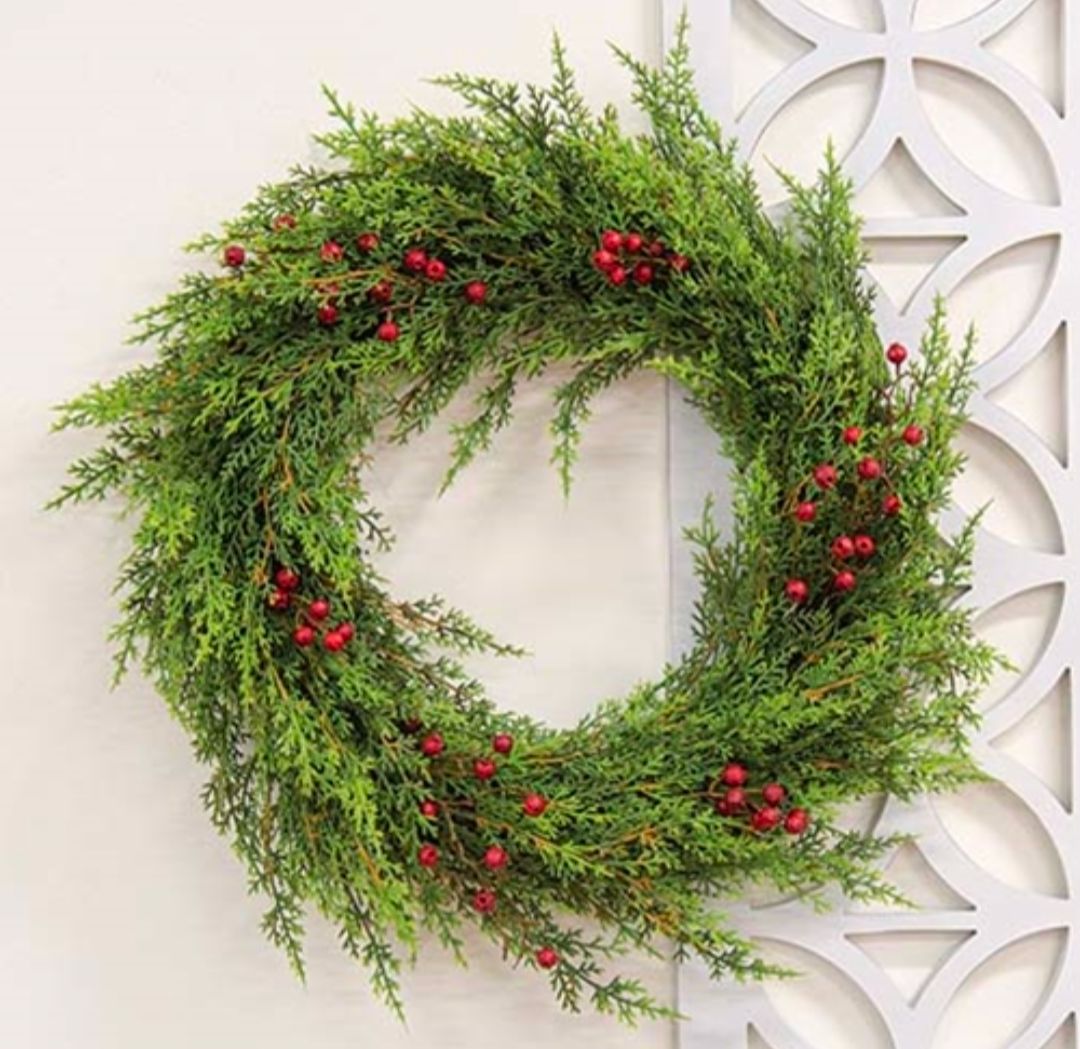 20" Red Berry &amp; Cedar Wreath