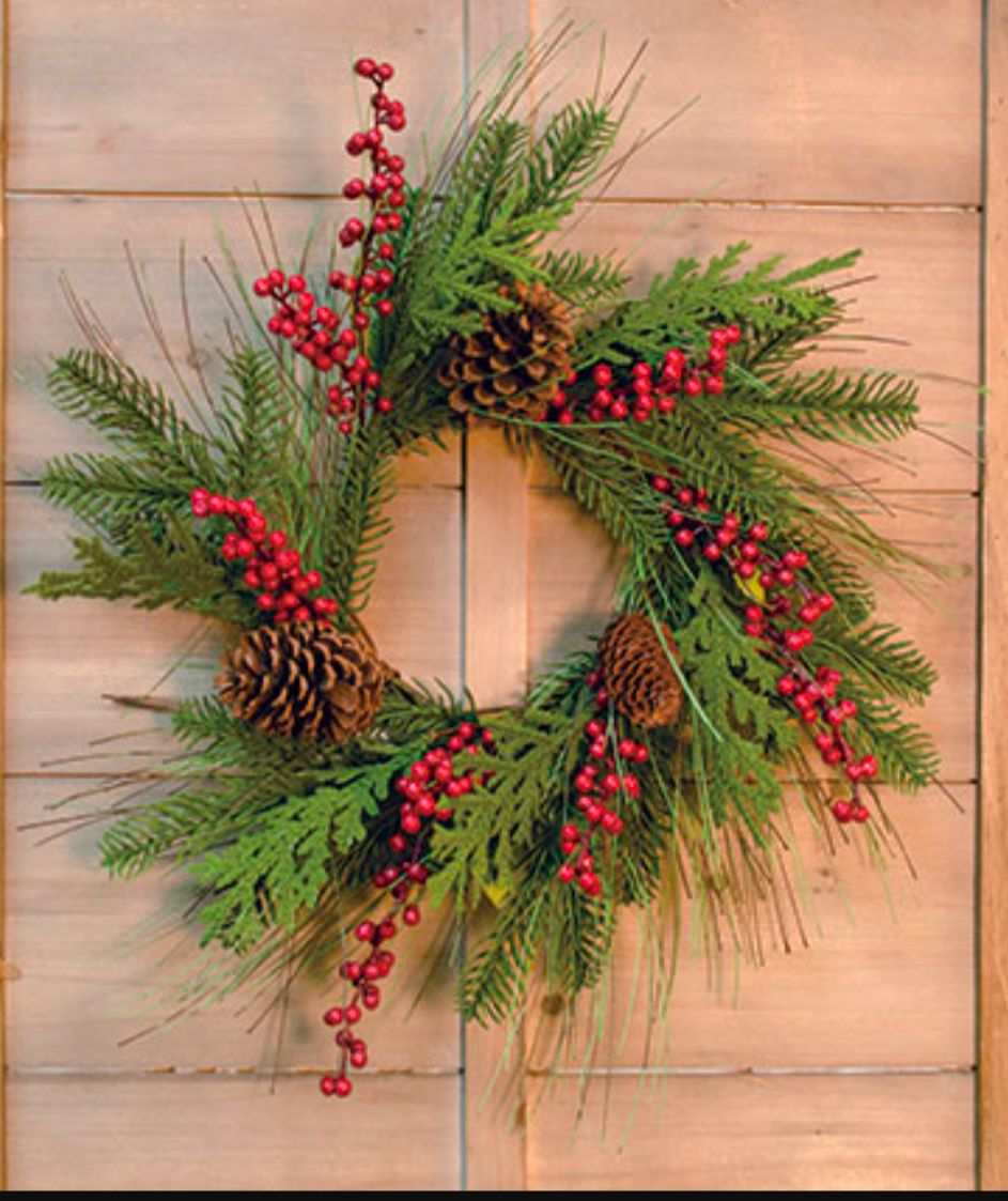 20" Berry Pinecone Wreath