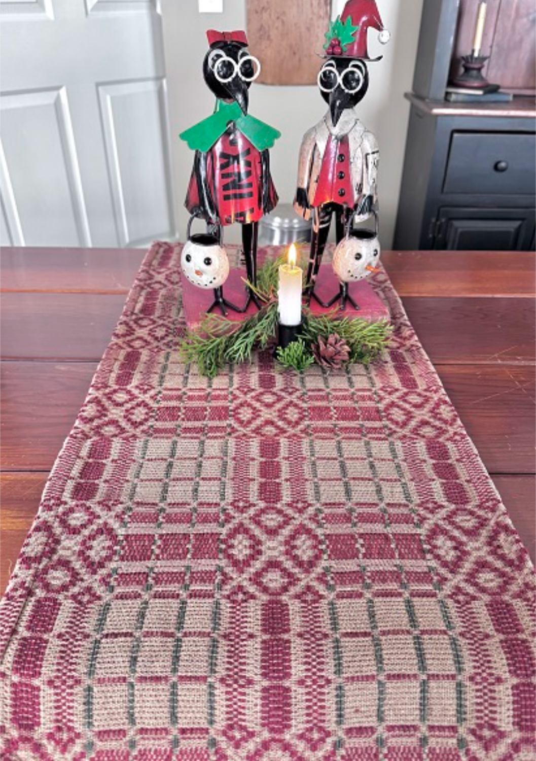 34" Normandy Christmas Short Table Runner