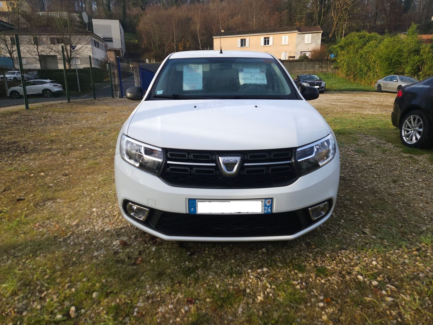 DACIA SANDERO 1.0i SCE 75cv DACIA SANDERO 1.0i SCE 75cv